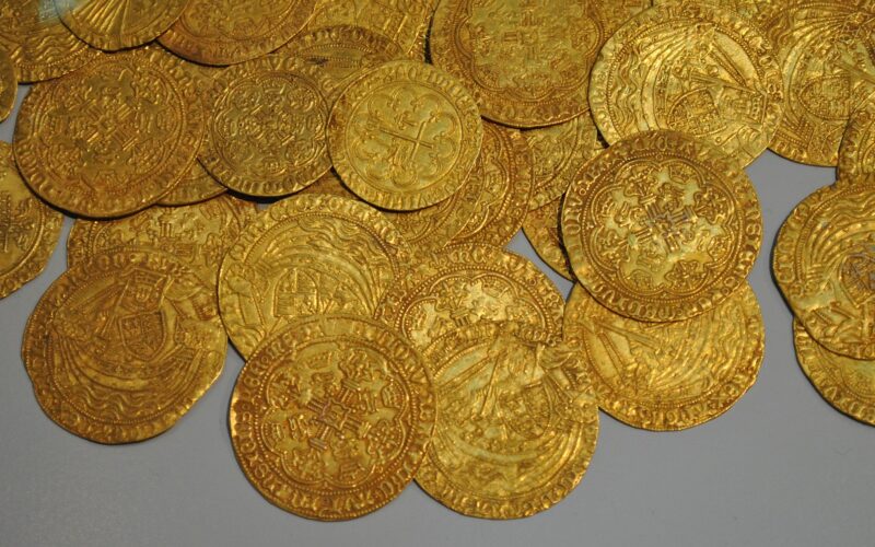 Bursa Gold Dinar vs MIGA-i Shariah compliant digital gold Malaysia