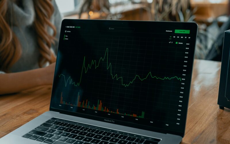 StashAway vs Wahed vs MyTHEO robo advisor comparison Malaysia 2026